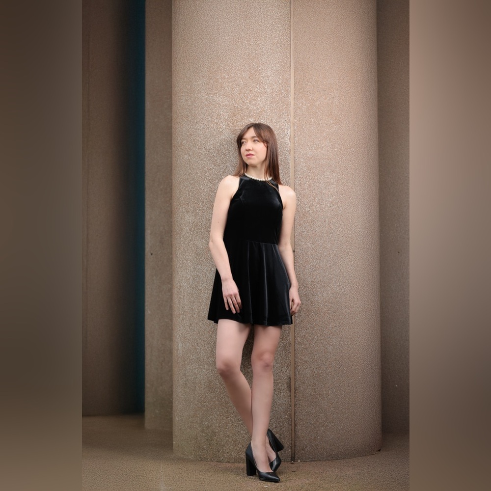 Elegant Black Sleeveless Dress
